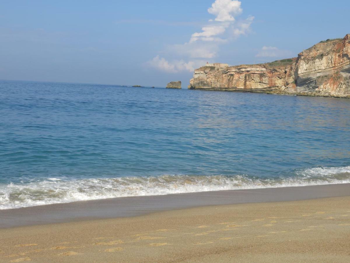 Serena Beach 2 Nazaré Esterno foto